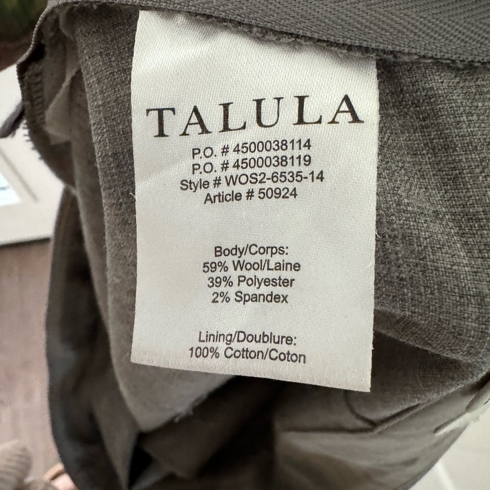 🔴Aritzia Talula Berklee Envelope Skort Gray Size 4 - Picture 5 of 6